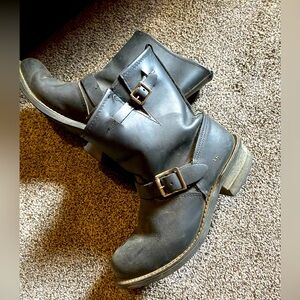 Frye 8r womens engineer boots